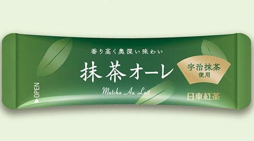 Nittoh-tea Matcha au Lait 8P Instant stick with Uji matcha and milk blend packaging. Convenient for quick hot water dissolution.