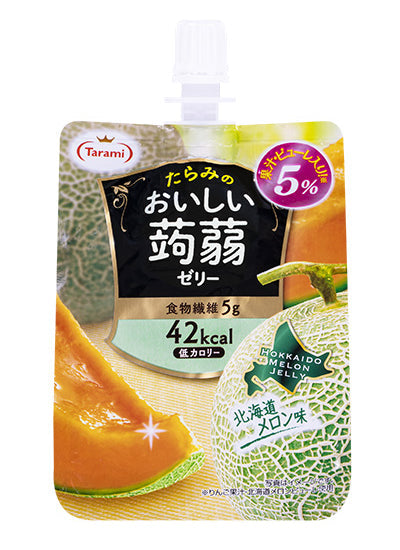 Konjac Jelly Hokkaido Melon pouch drink with low-calorie konnyaku and melon puree. Chew thoroughly. Contains apple allergen.